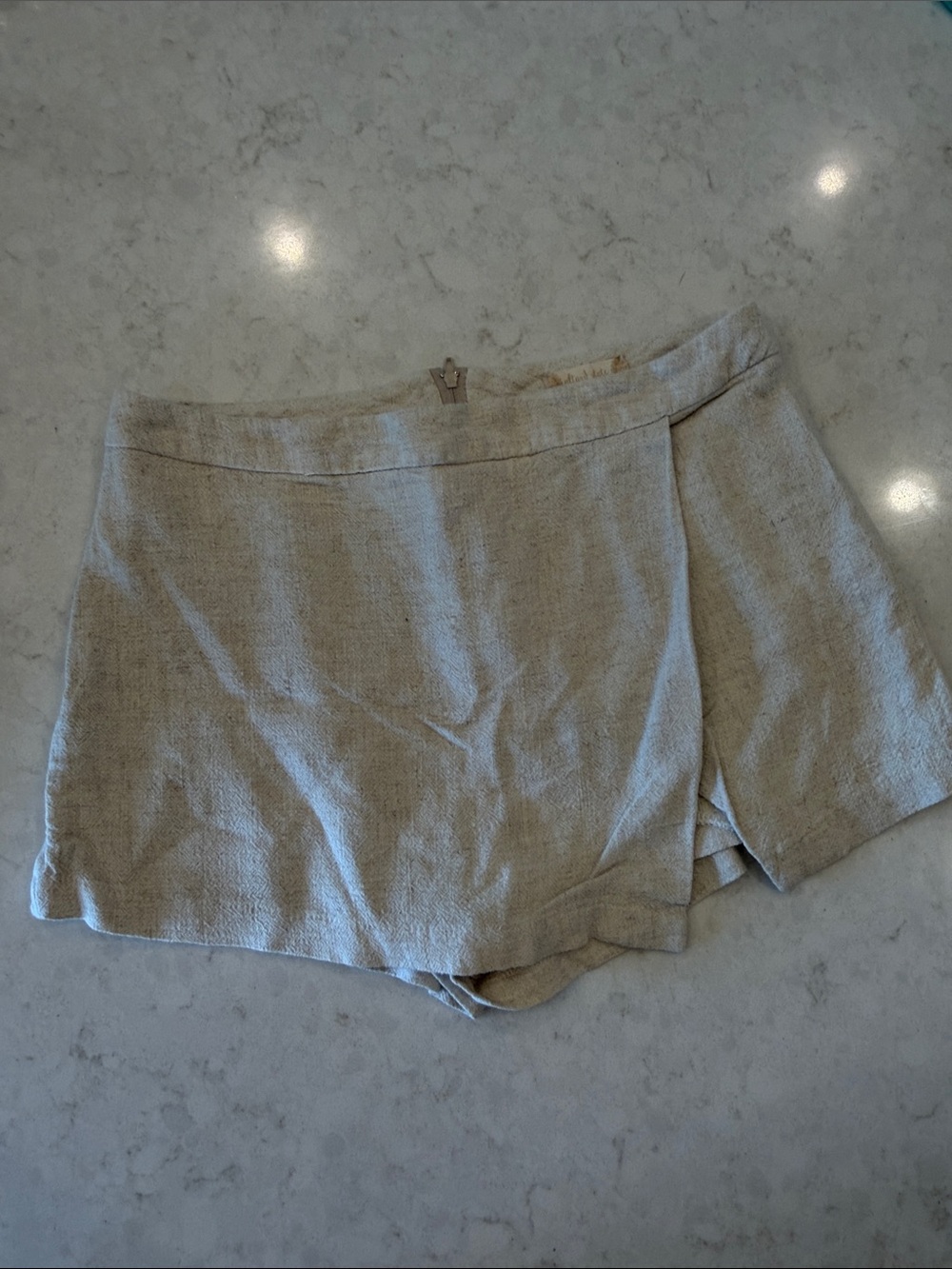 High-Waist Linen Blend Skort Shorts in Beige